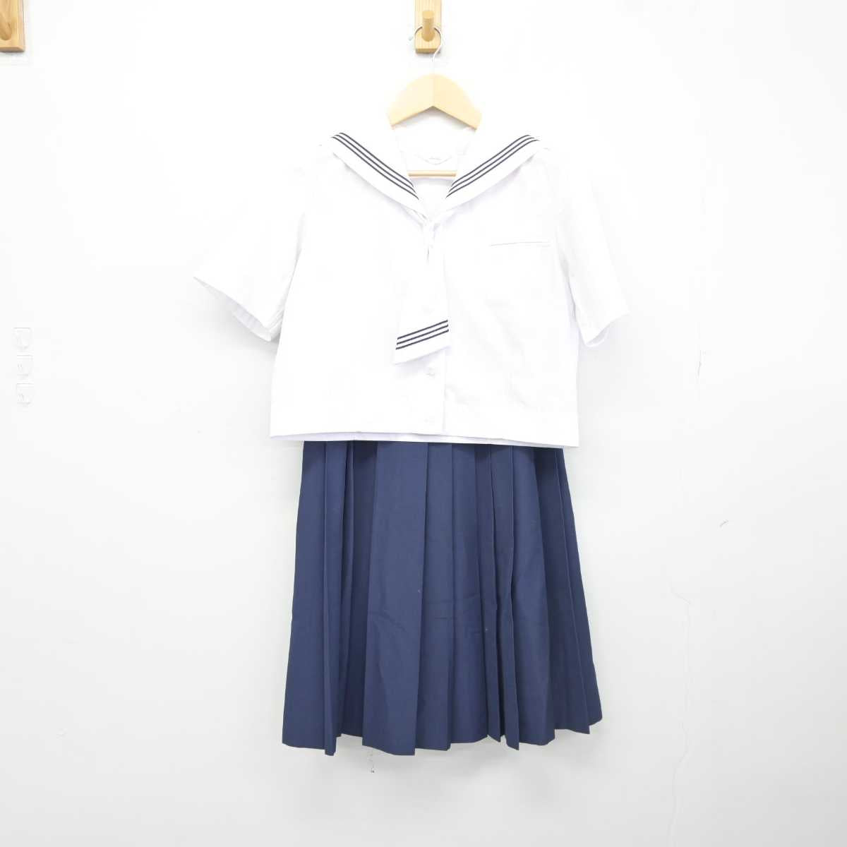 【中古】埼玉県 越谷市立武蔵野中学校 女子制服 5点 (セーラー服・スカート) sf042813