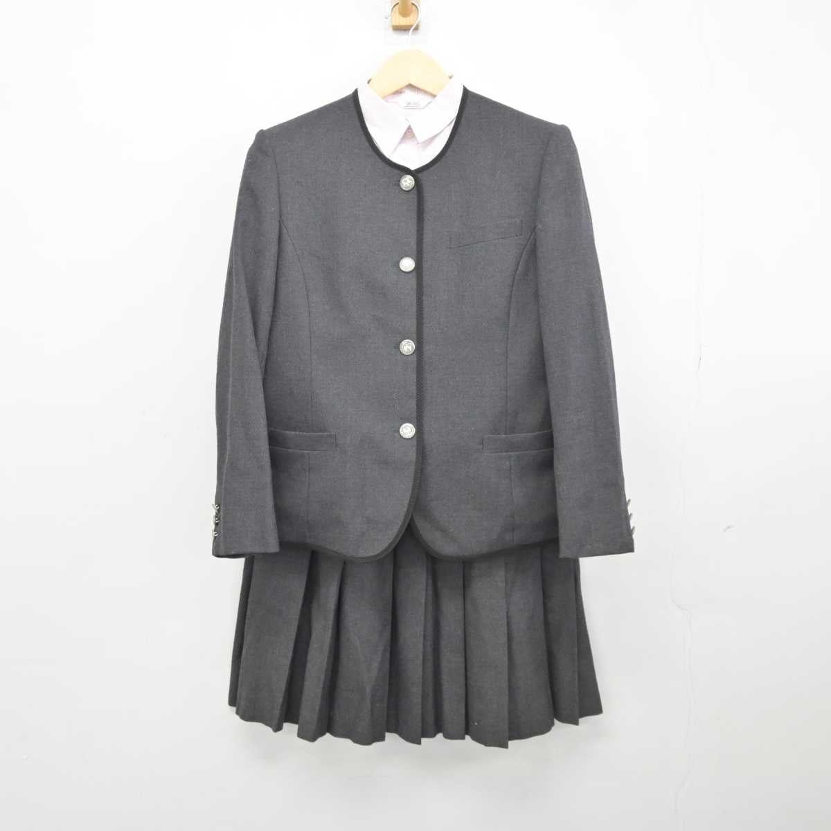 【中古】群馬県 伊勢崎高等学校 女子制服 3点 (ブレザー・シャツ・スカート) sf042820