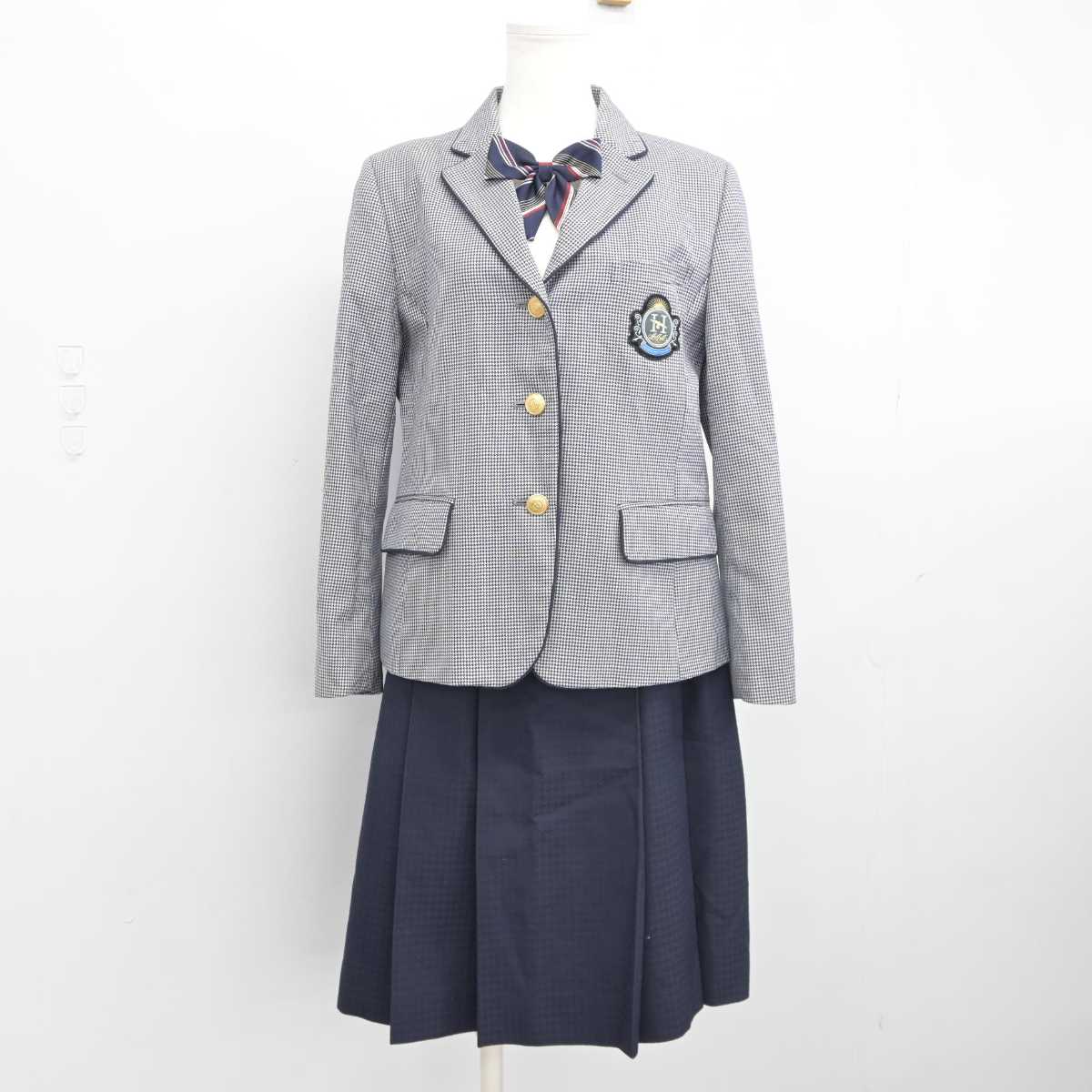 【中古】福岡県 博多学園 博多高等学校 女子制服 3点 (ブレザー・スカート) sf042875