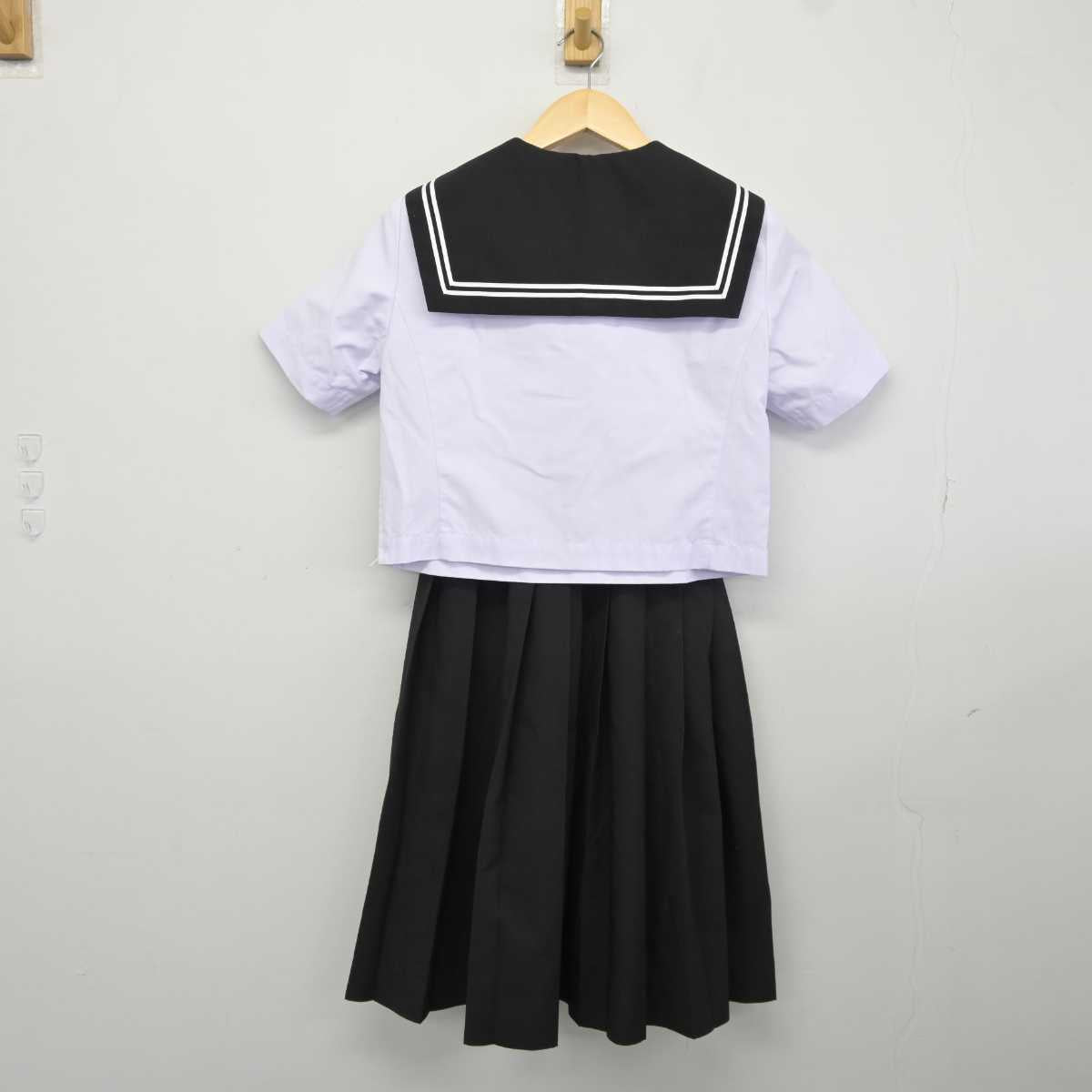 【中古】愛知県 豊川市立小坂井中学校 女子制服 4点 (セーラー服・スカート) sf042947