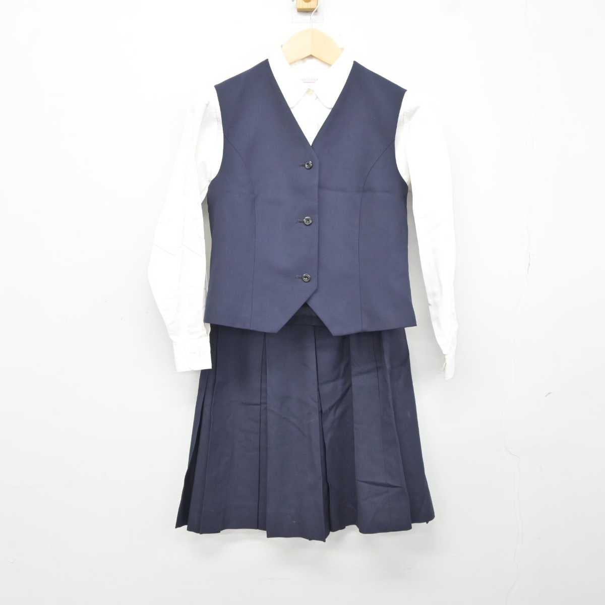 【中古】広島県 呉三津田高等学校 女子制服 4点 (ブレザー・ベスト・シャツ・スカート) sf042980