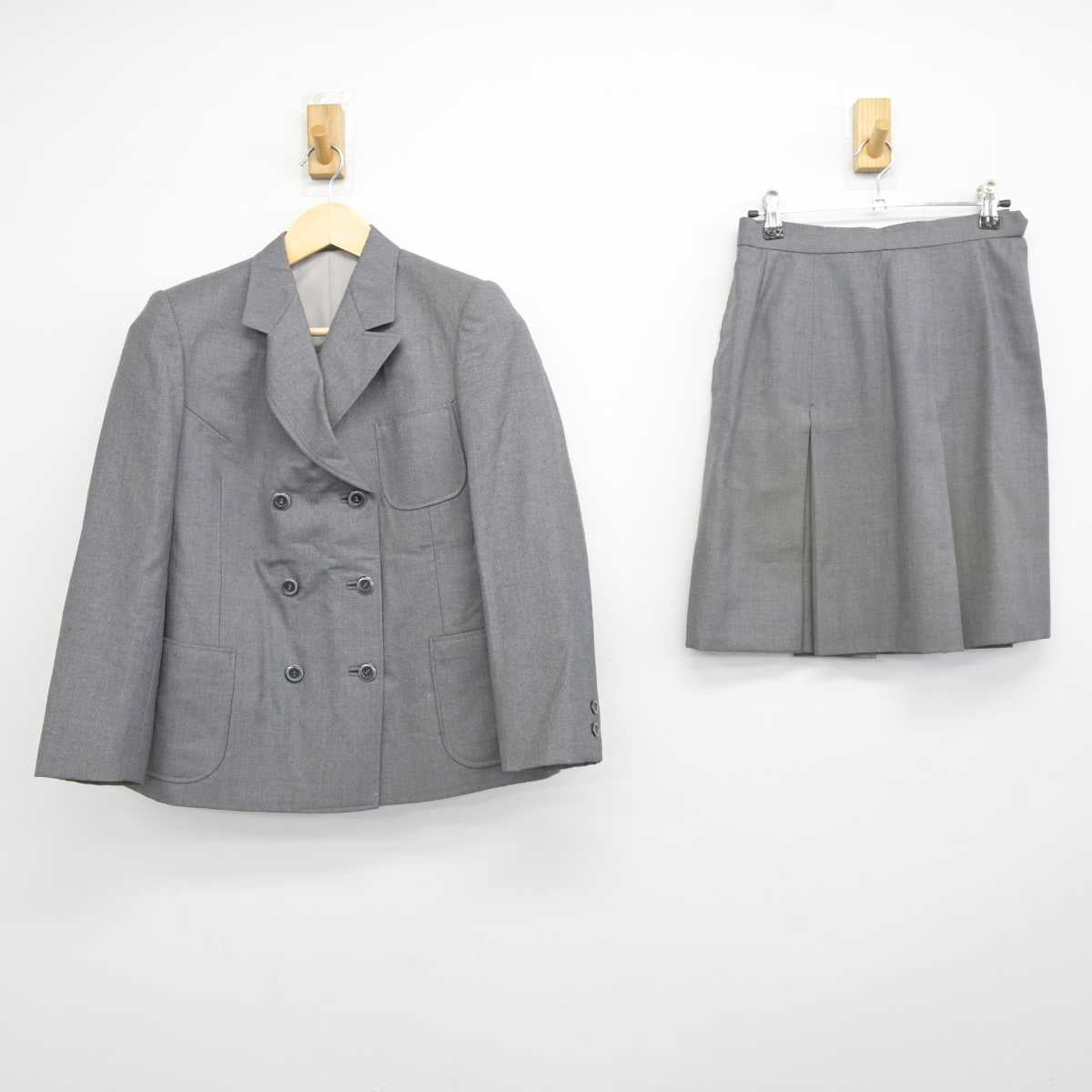 【中古】東京都 慶應義塾中等部 女子制服 2点 (ブレザー・スカート) sf043068