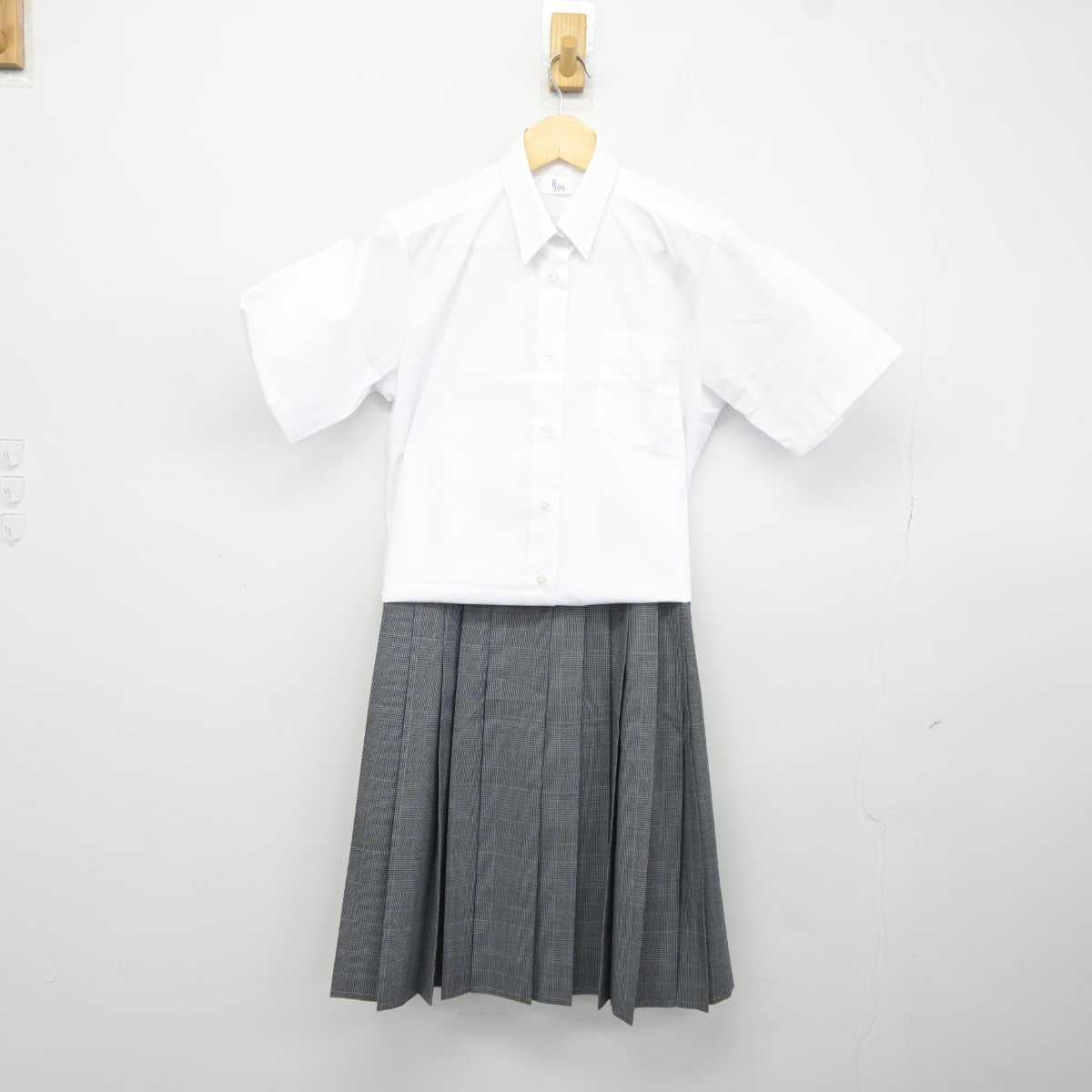 【中古】埼玉県 上青木中学校 女子制服 2点 (シャツ・スカート) sf043117