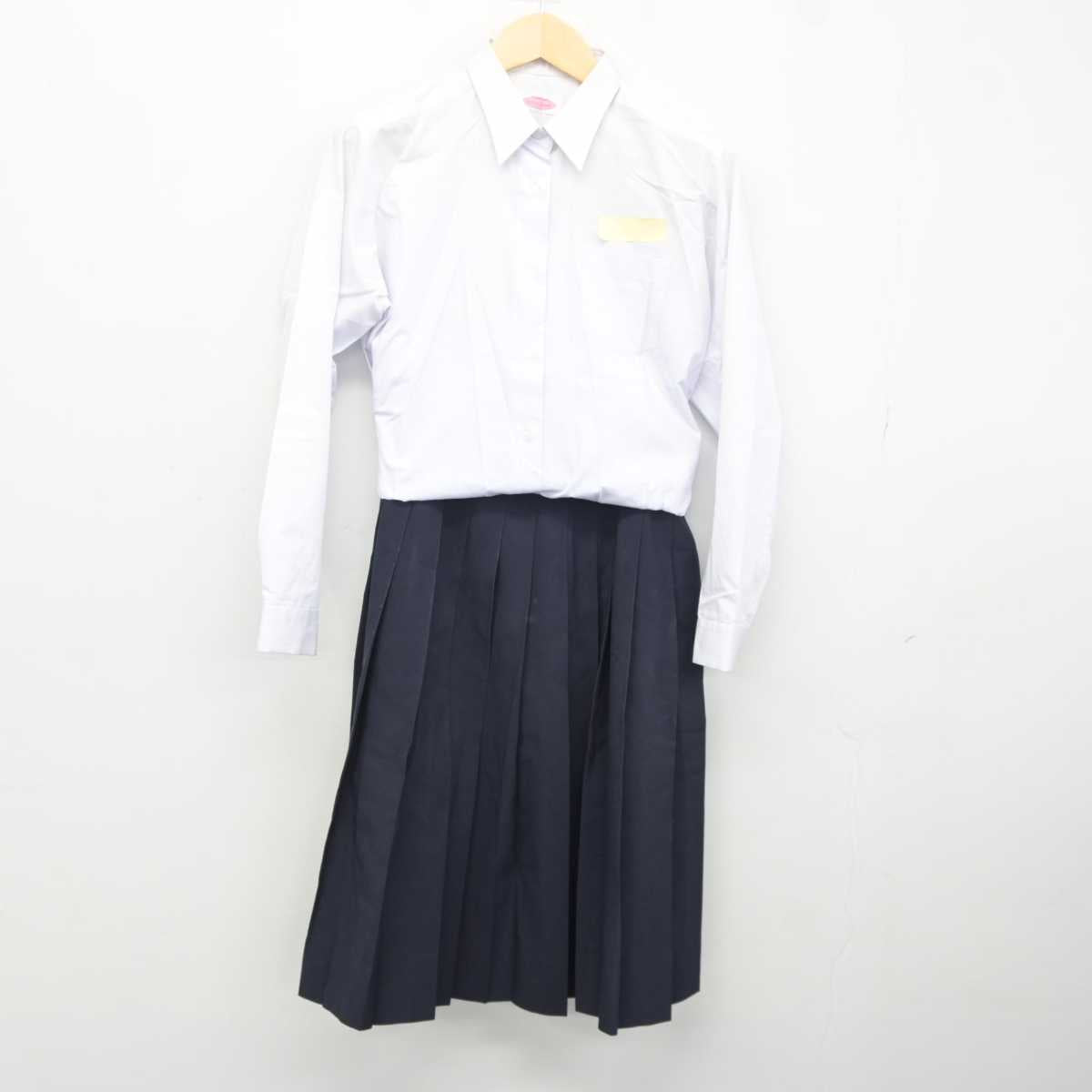 【中古】宮崎県 清武中学校 女子制服 3点 (シャツ・シャツ・スカート) sf043144