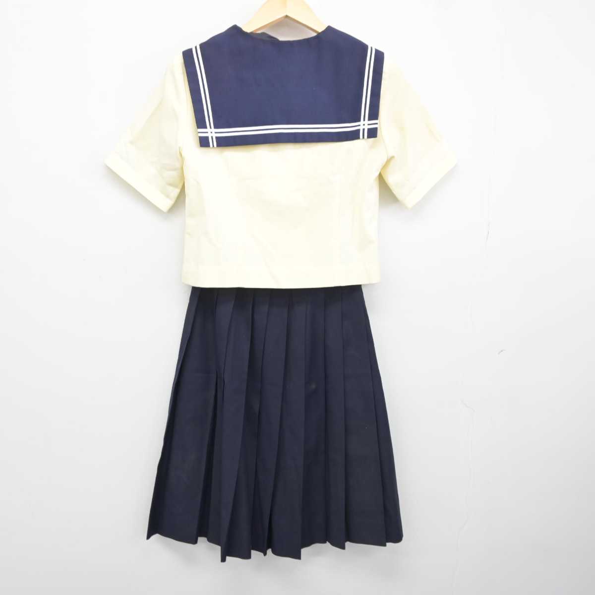 【中古】福島県 郡山商業高等学校 女子制服 2点 (セーラー服・スカート) sf043162