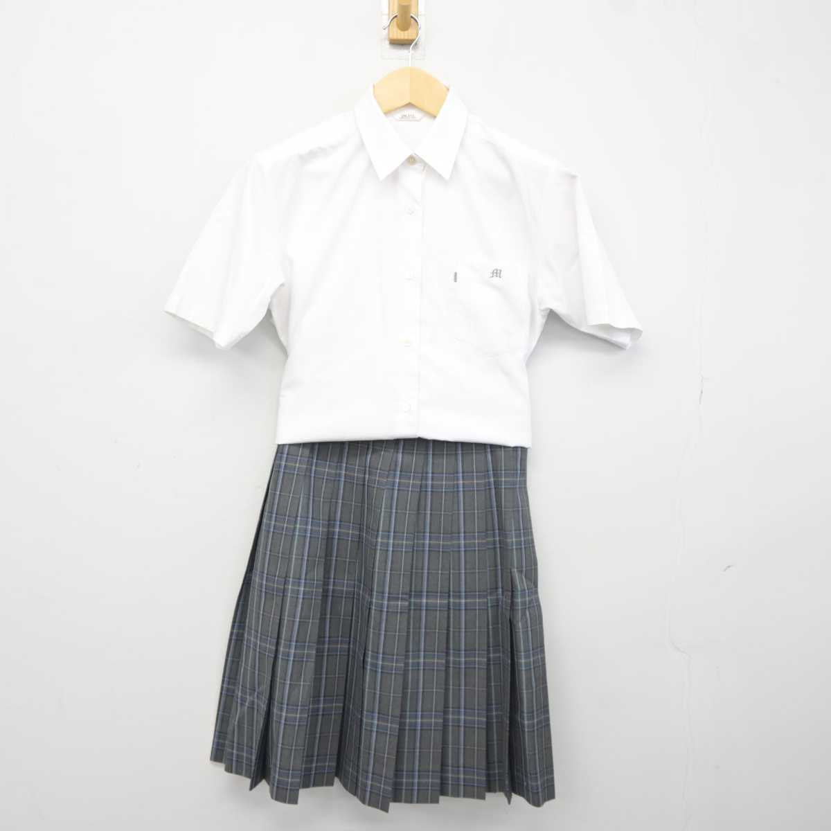 【中古】東京都 目黒学院中学高等学校 女子制服 2点 (シャツ・スカート) sf043169