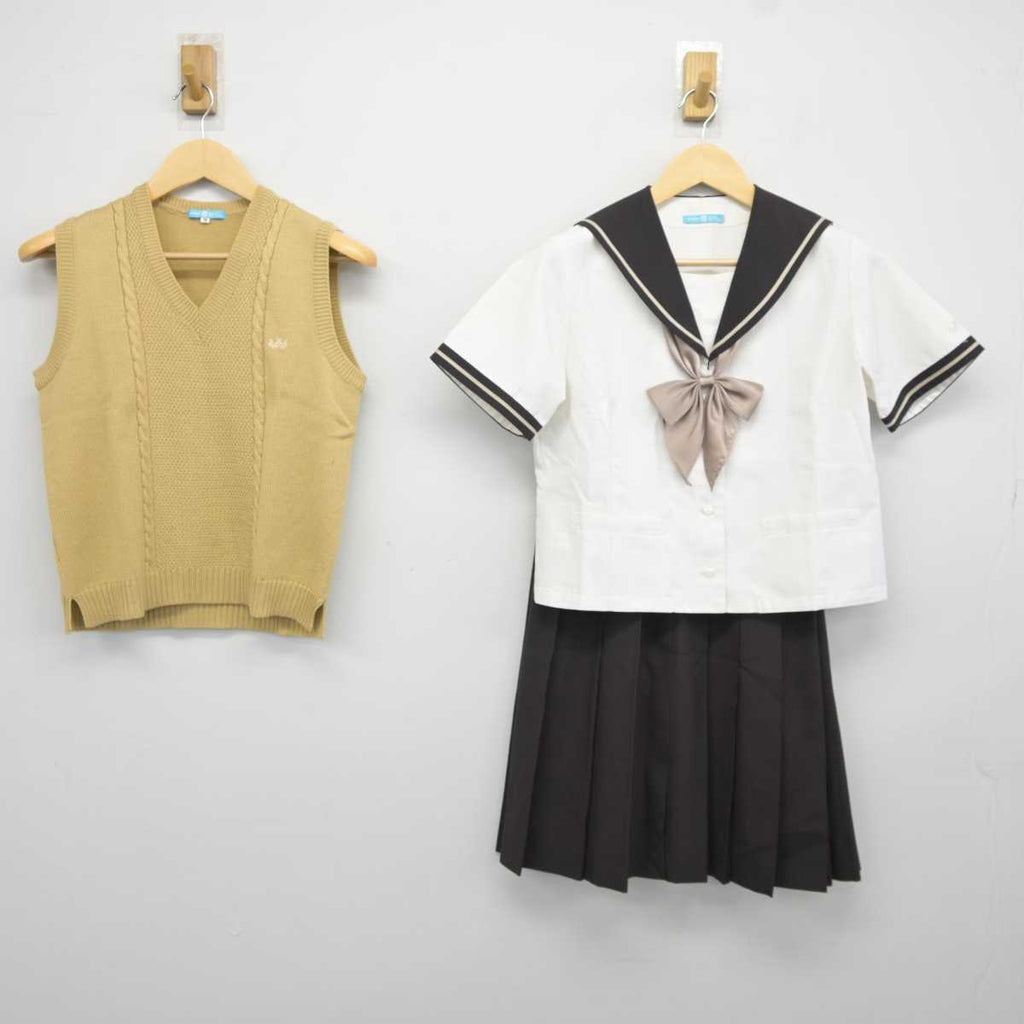 長崎商業高校女子制服セット（¥40,000）