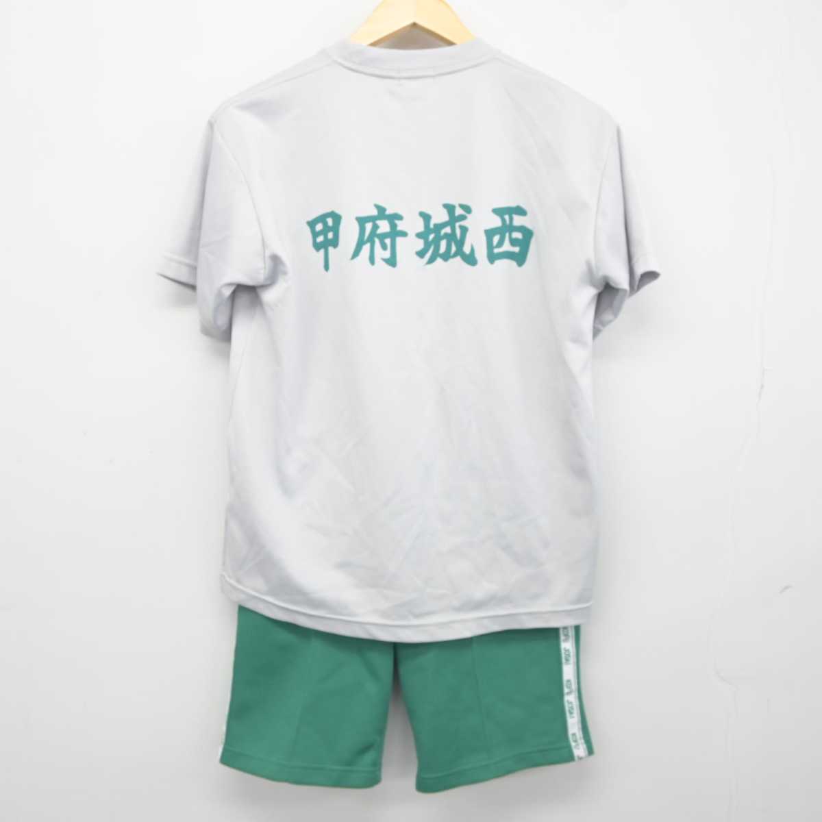 【中古】山梨県 甲府城西高等学校 女子制服 2点 (体操服 上・体操服 下) sf043240