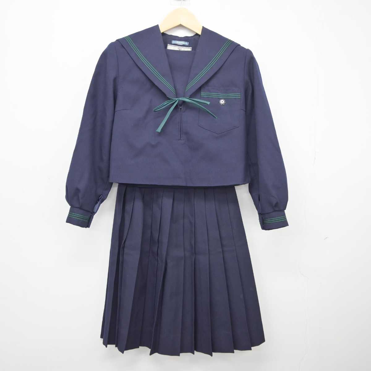 【中古】奈良県 五條東中学校 女子制服 3点 (セーラー服・スカート) sf043300