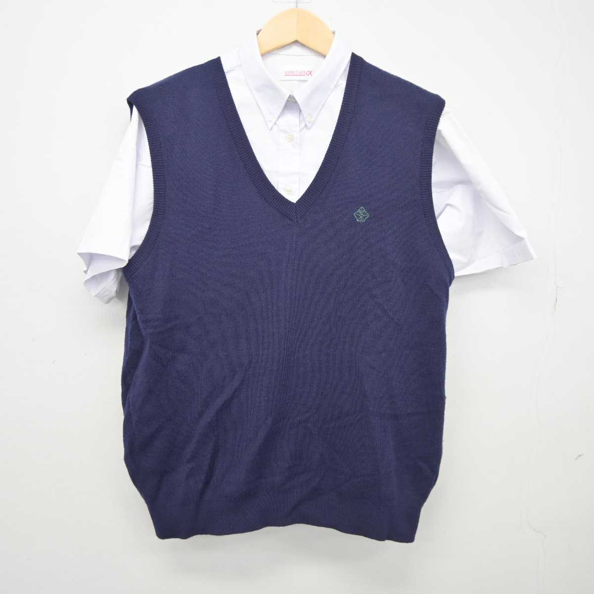 【中古】大阪府 箕面自由学園高等学校 女子制服 3点 (ニット・シャツ) sf043309