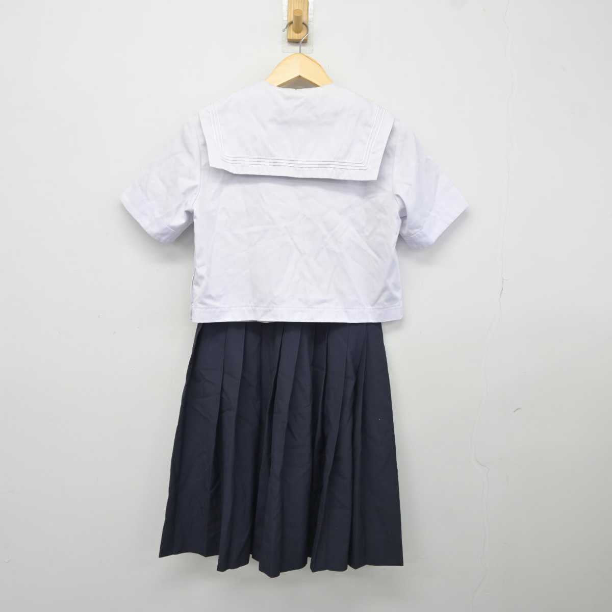 【中古】福岡県 新宮高等学校 女子制服 4点 (セーラー服・セーラー服・スカート) sf043347