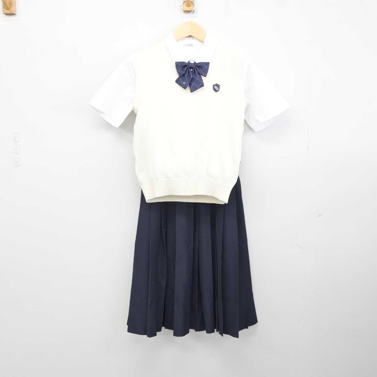 【中古】東京都 山脇学園中学校 女子制服 4点 (ニットベスト・シャツ・スカート) sf043483