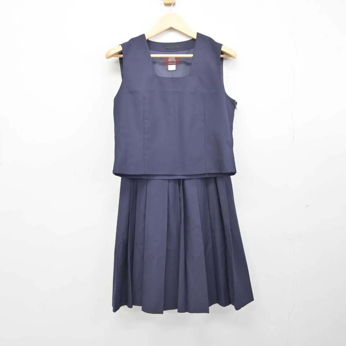 【中古】群馬県 渋川中学校 女子制服 3点 (ブレザー・ベスト・スカート) sf043523