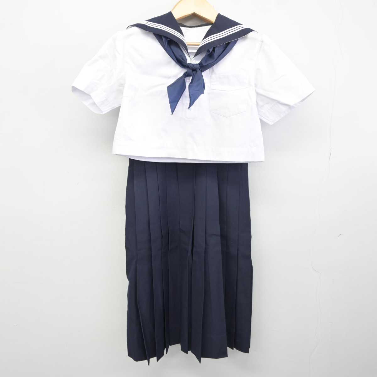 【中古】福岡県 福岡女子高等学校/旧制服 女子制服 4点 (セーラー服・スカート) sf043579