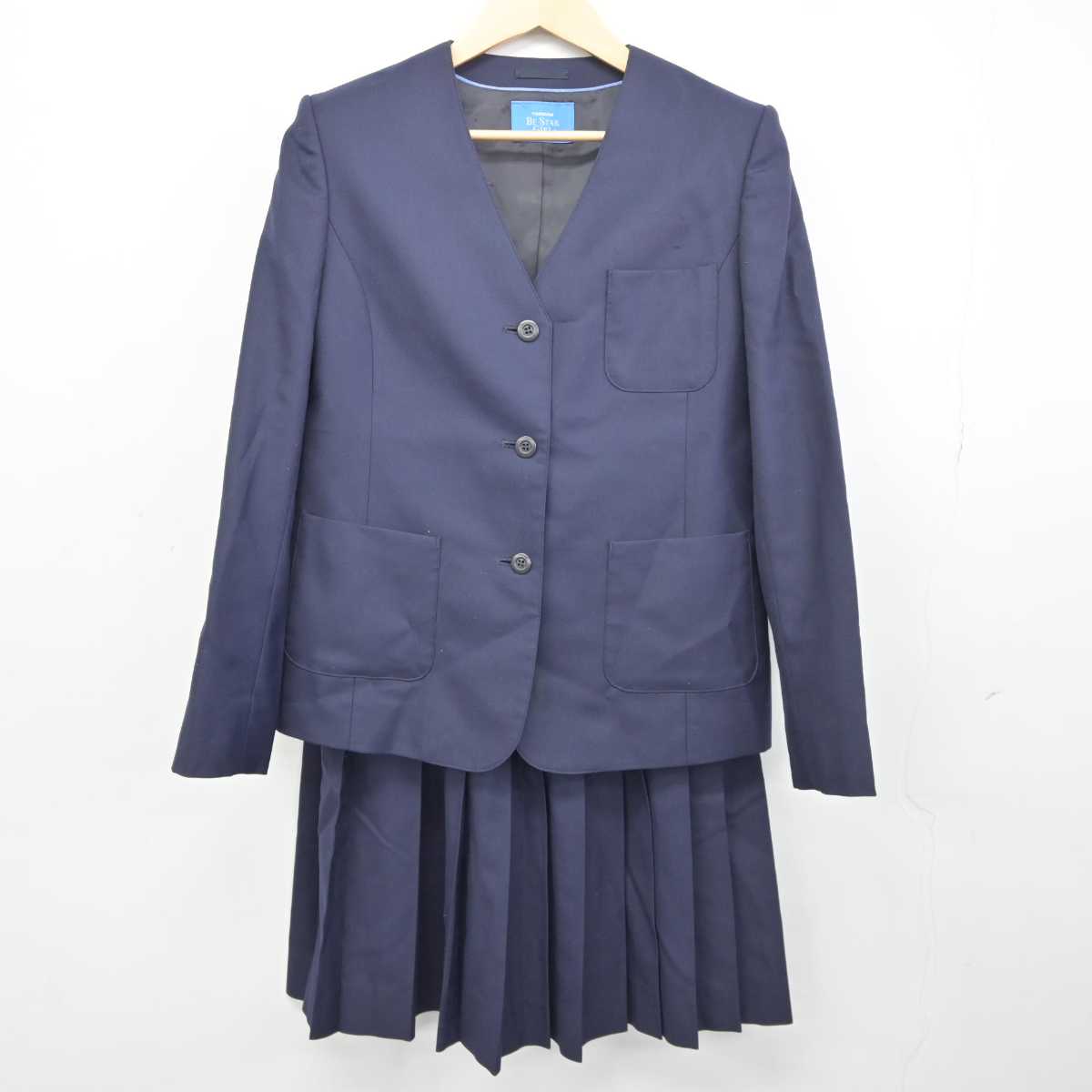 【中古】新潟県 早通中学校 女子制服 2点 (ブレザー・スカート) sf043592