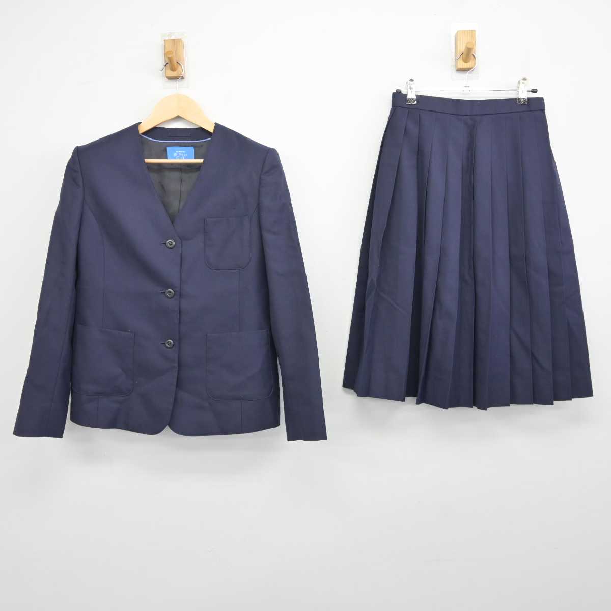 【中古】新潟県 早通中学校 女子制服 2点 (ブレザー・スカート) sf043592