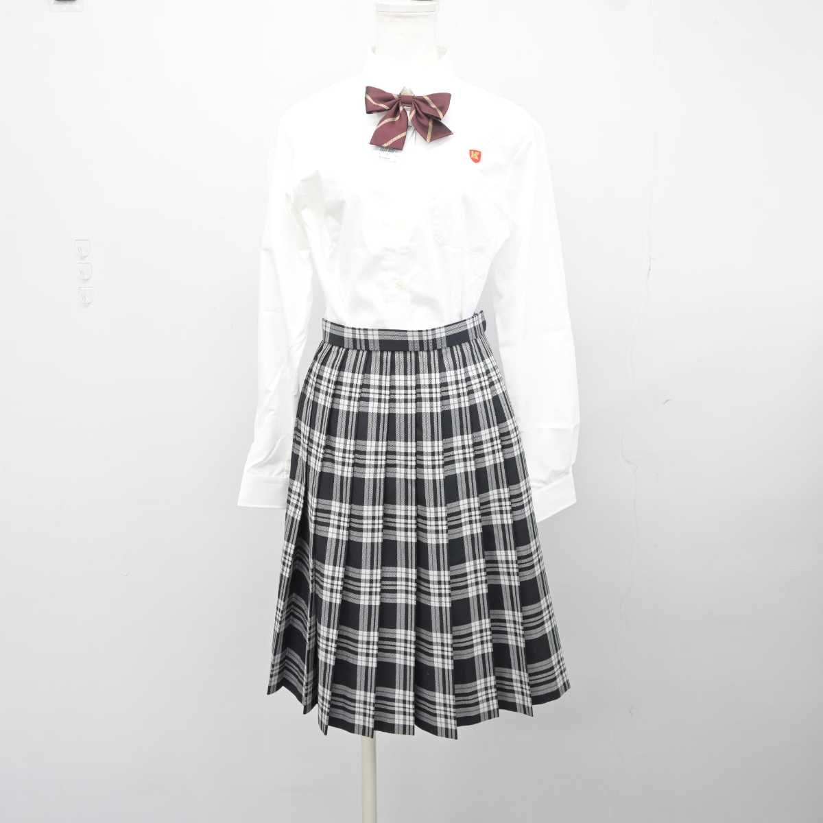 【中古】静岡県 鹿島学園高等学校/旧制服 女子制服 4点 (ブレザー・シャツ・スカート) sf043641