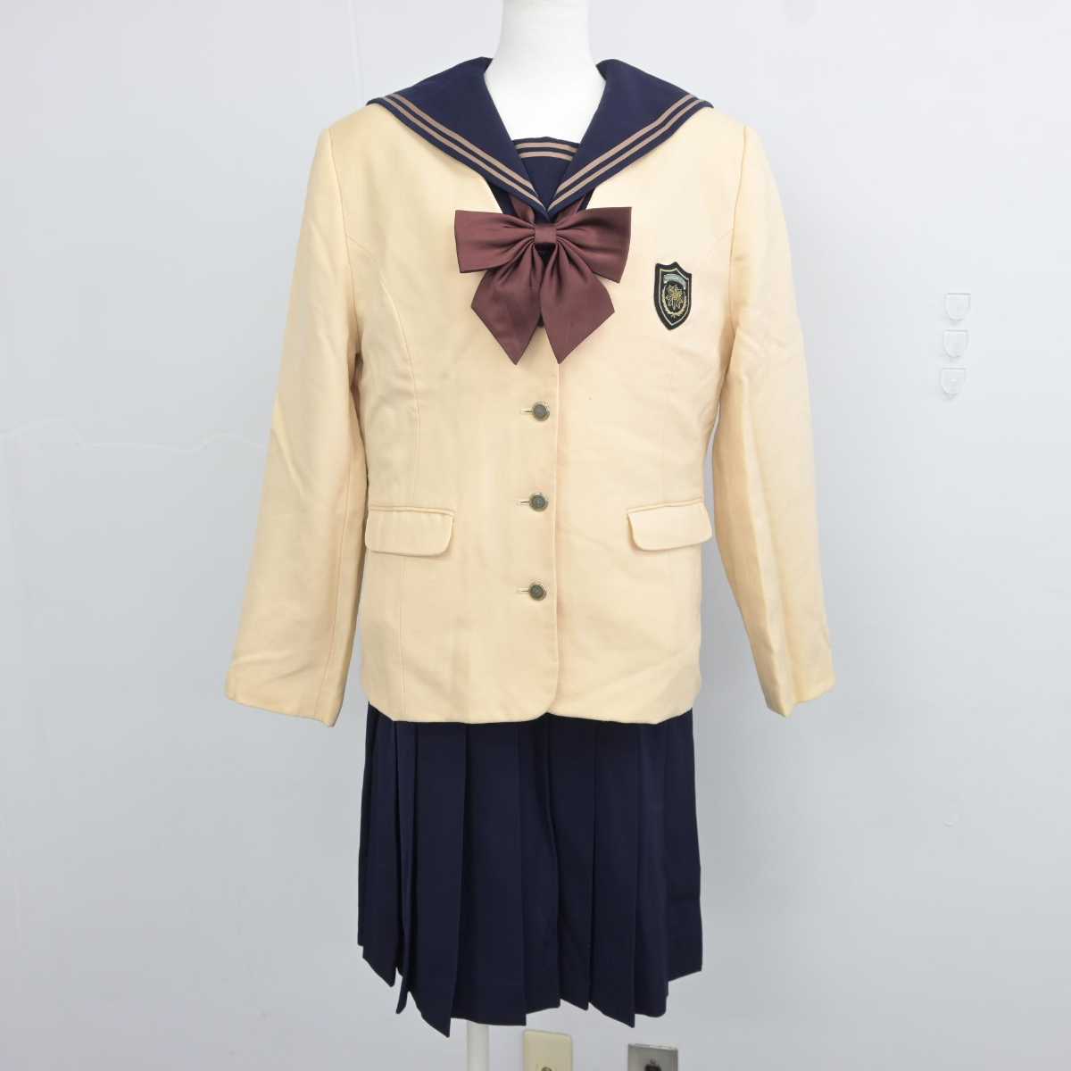 【中古】埼玉県 武蔵越生高等学校 女子制服 4点 (ブレザー・セーラー服・スカート) sf043673