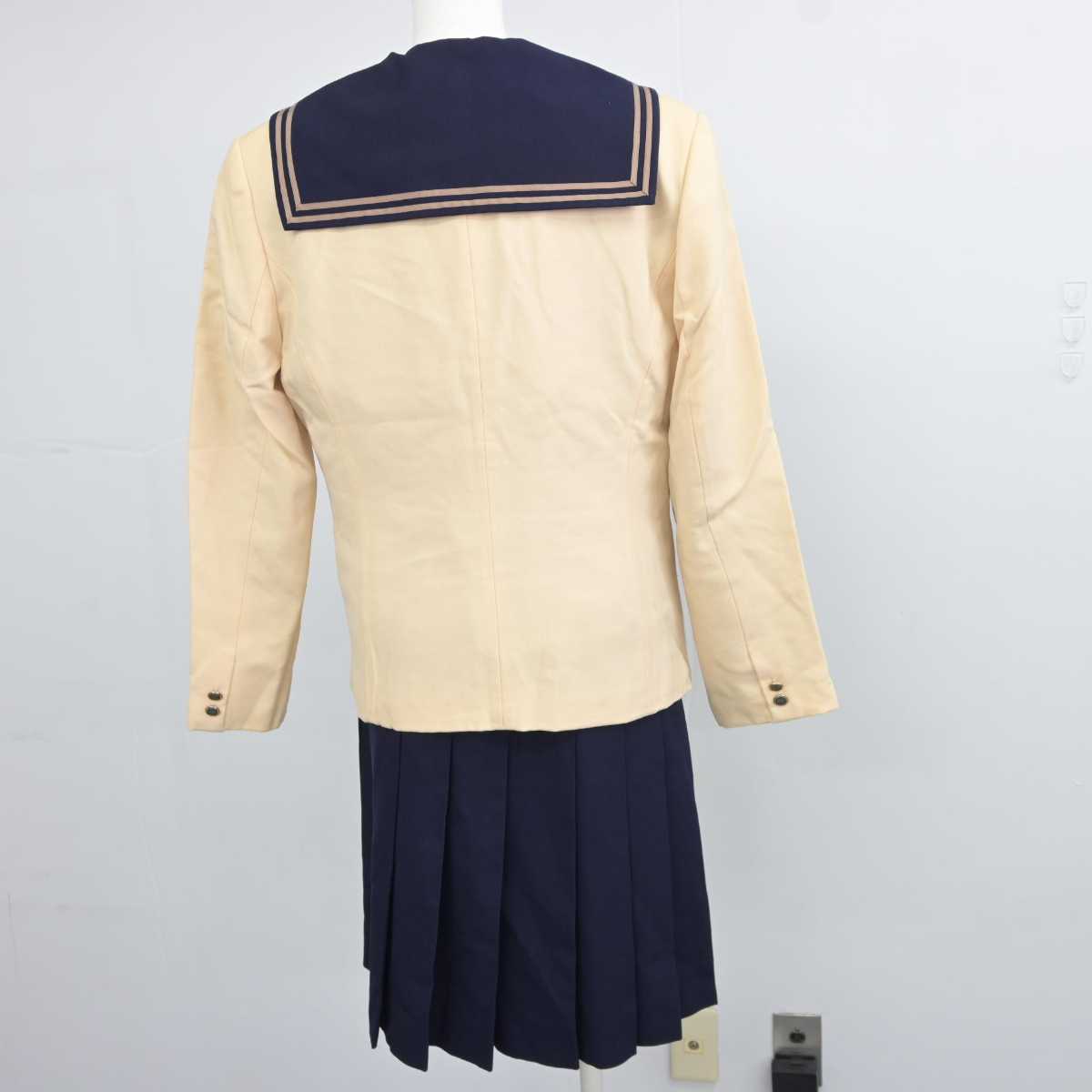 【中古】埼玉県 武蔵越生高等学校 女子制服 4点 (ブレザー・セーラー服・スカート) sf043673