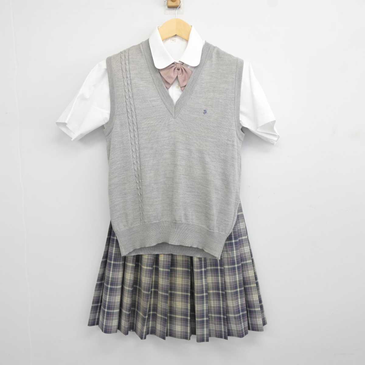 【中古】東京都 白梅学園高等学校 女子制服 4点 (ニットベスト・シャツ・スカート) sf043683