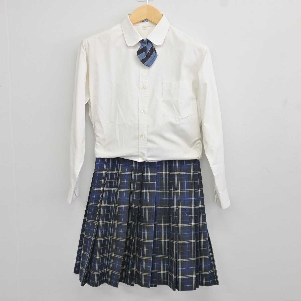 【中古】東京都 白梅学園高等学校 女子制服 5点 (ブレザー・シャツ・スカート) sf043684