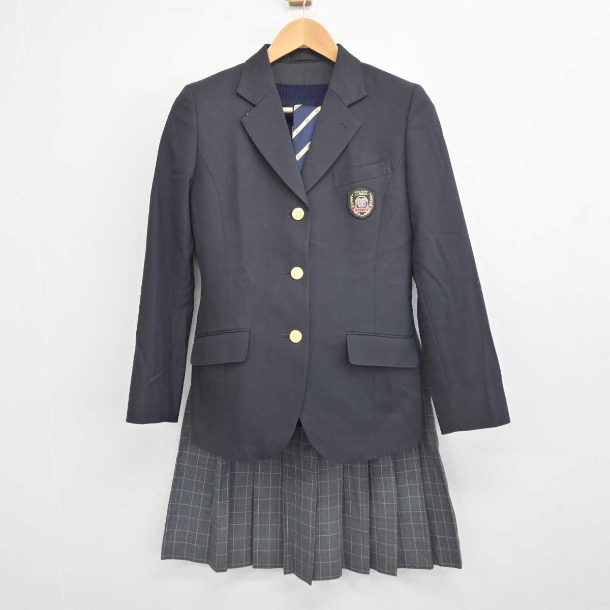 【中古】千葉県 芝浦工業大学柏中学高等学校 女子制服 4点 (ブレザー・ニット・スカート) sf043697