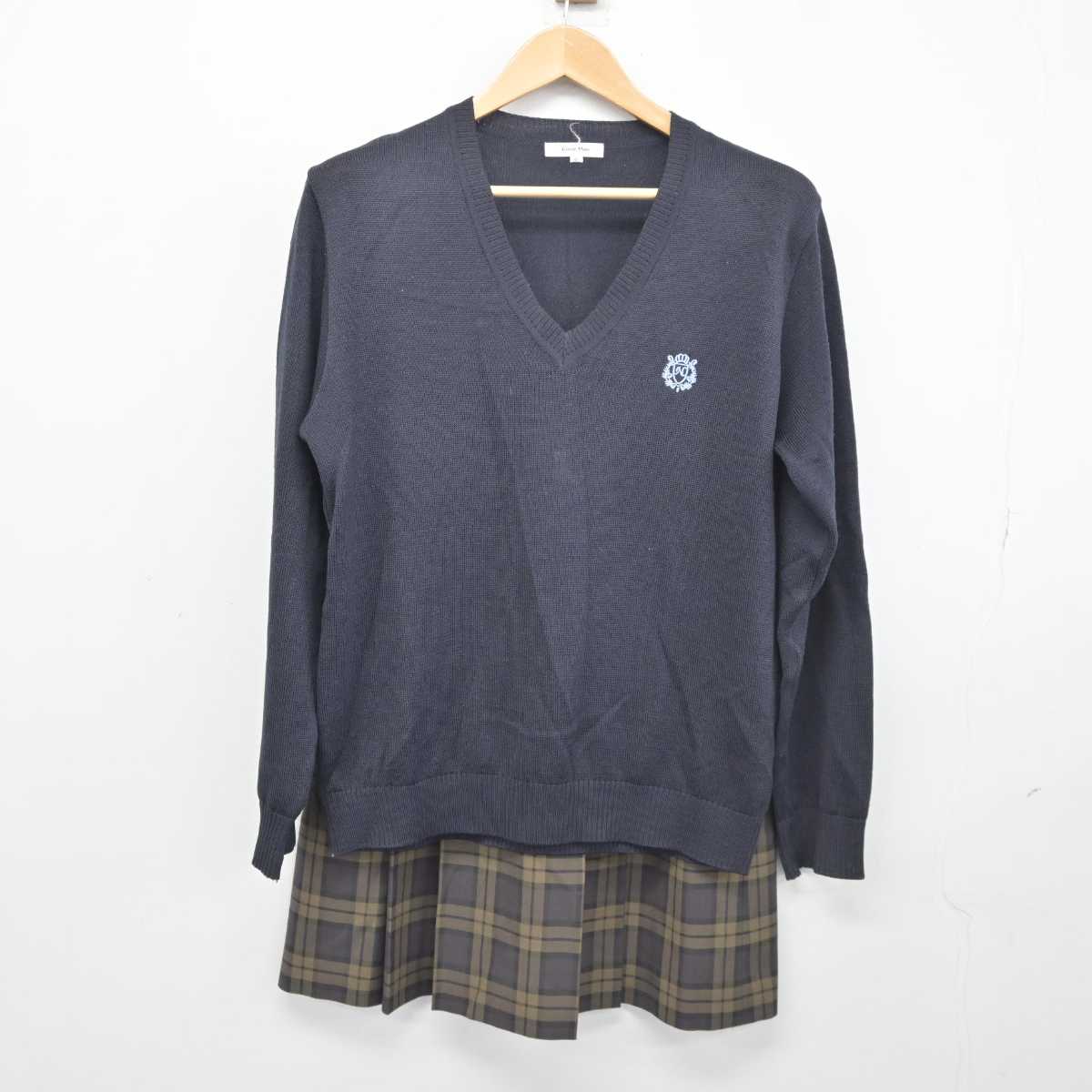 【中古】東京都 日本女子体育大学附属二階堂高等学校 女子制服 3点 (ニット・スカート・スカート) sf043729