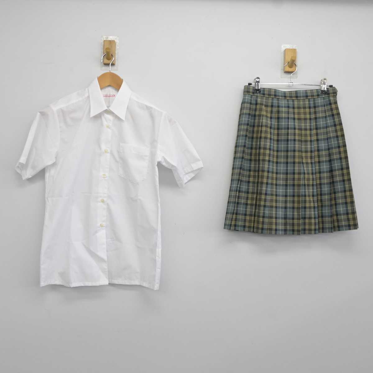 【中古】東京都 東洋高等学校 女子制服 2点 (シャツ・スカート) sf043781