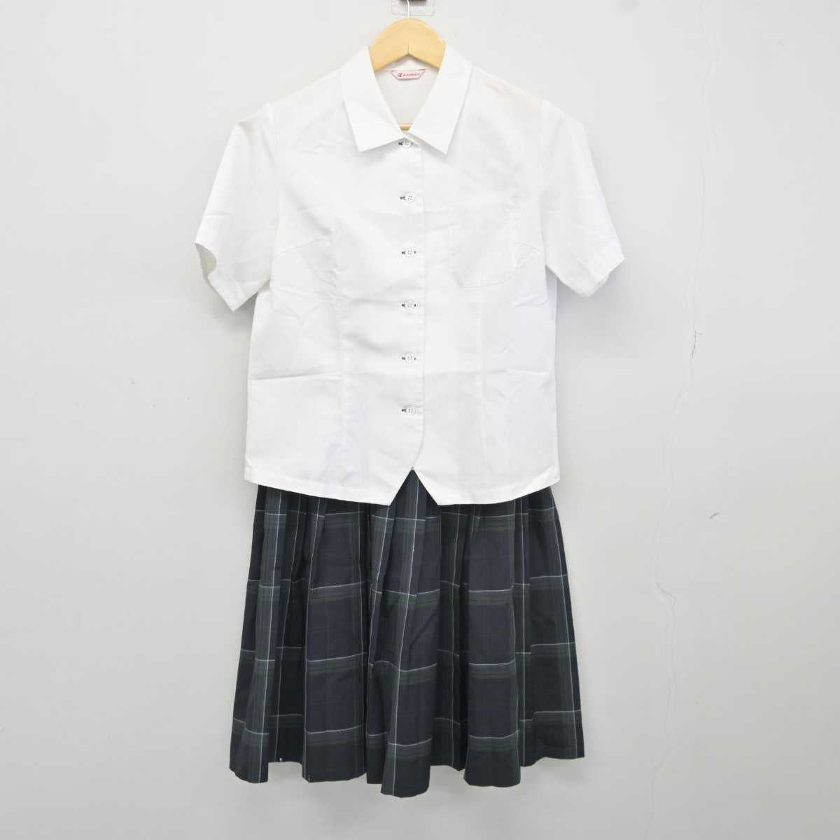 【中古】東京都 飛鳥高等学校 女子制服 2点 (シャツ・スカート) sf044050