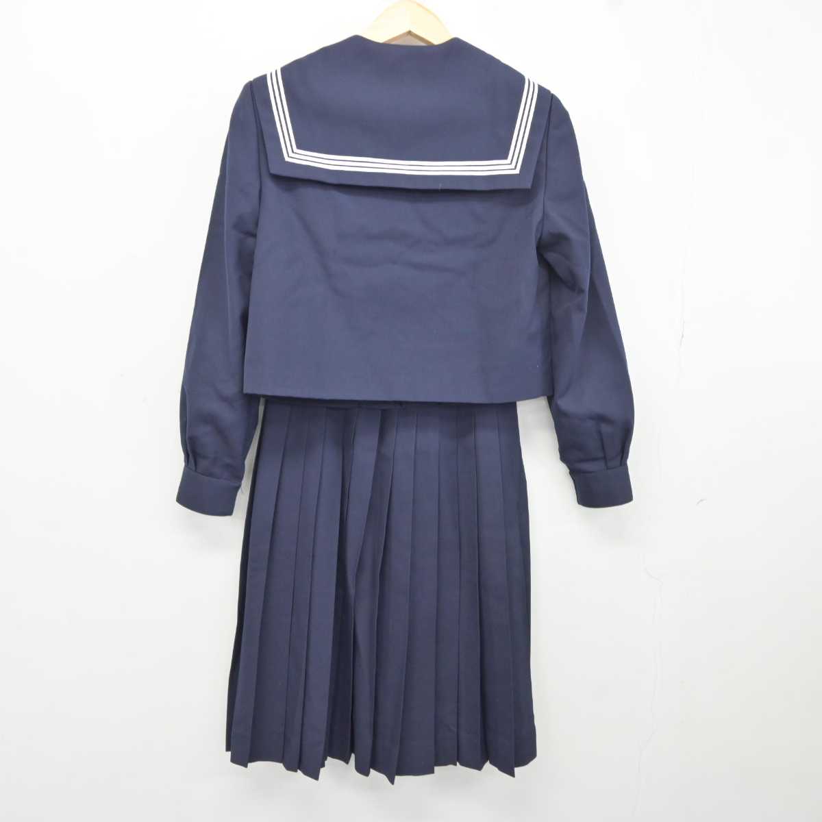 【中古】愛知県 尾西第二中学校 女子制服 3点 (セーラー服・スカート) sf044078