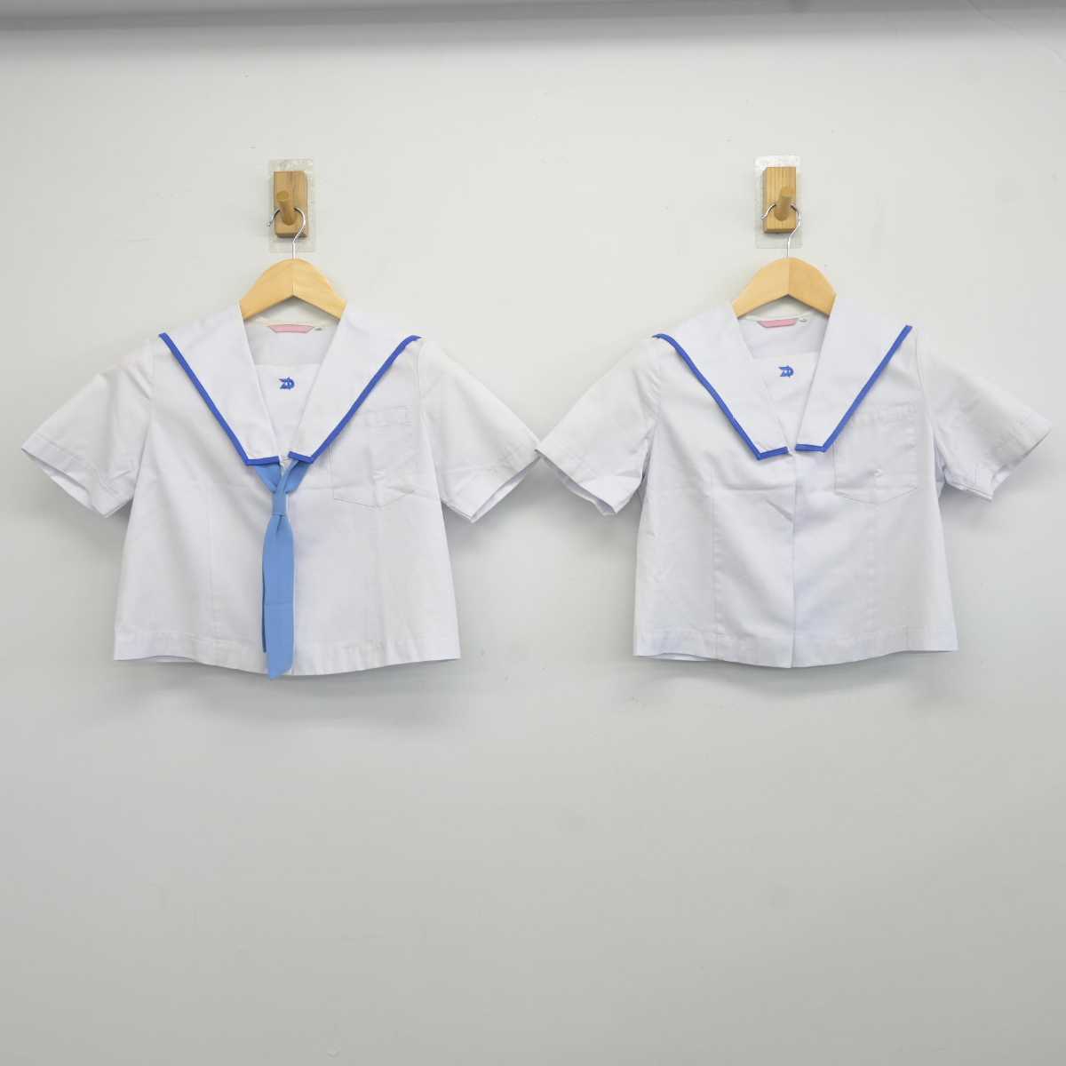 【中古】和歌山県 高野口中学校 女子制服 4点 (セーラー服・スカート) sf044109