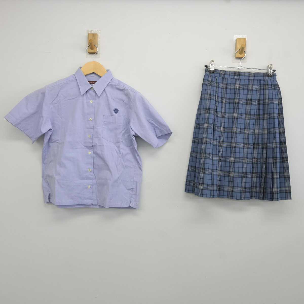 【中古】栃木県 今市高等学校 女子制服 2点 (シャツ・スカート) sf044114