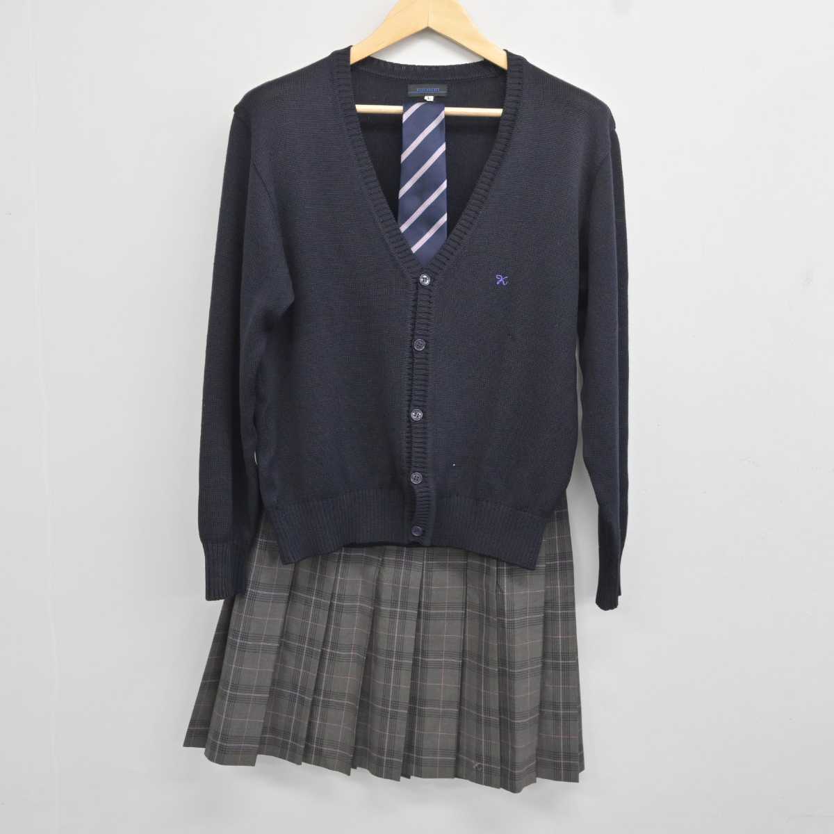 【中古】千葉県 小金高等学校 女子制服 3点 (ニット・スカート) sf044129