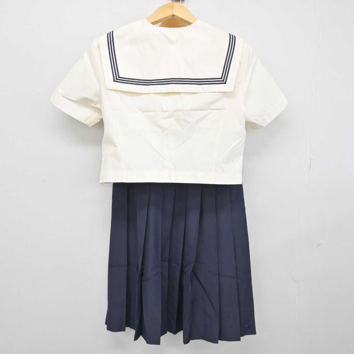 【中古】福岡県 博多女子高等学校 女子制服 2点 (セーラー服・ジャンパースカート) sf044302