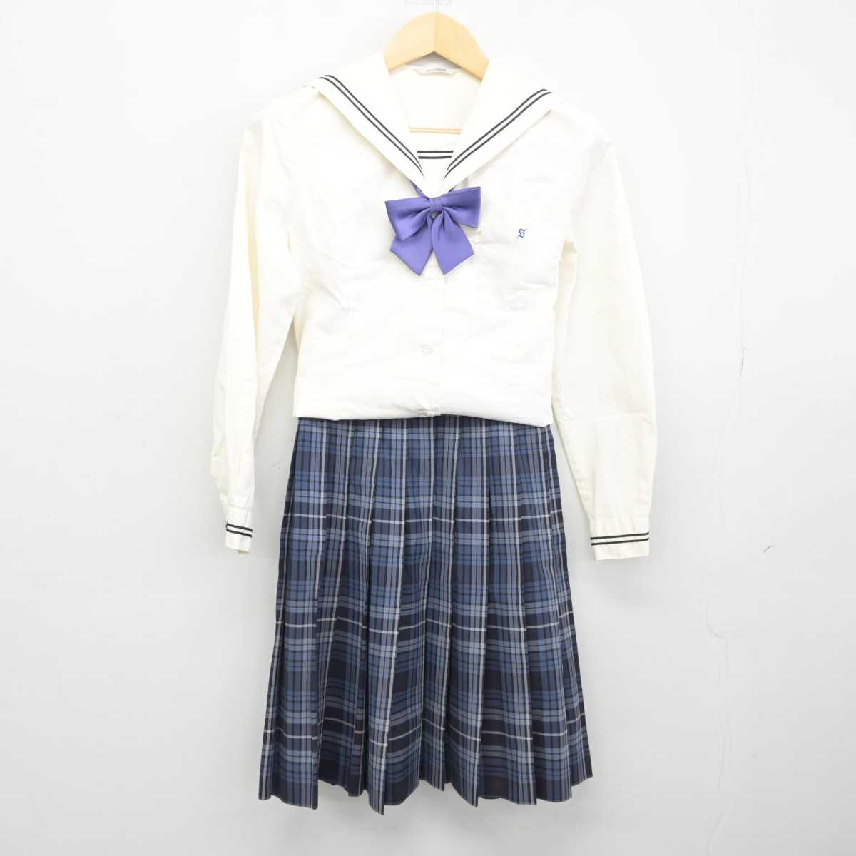 【中古】岡山県 倉敷翠松高等学校 女子制服 3点 (セーラー服・スカート) sf044343