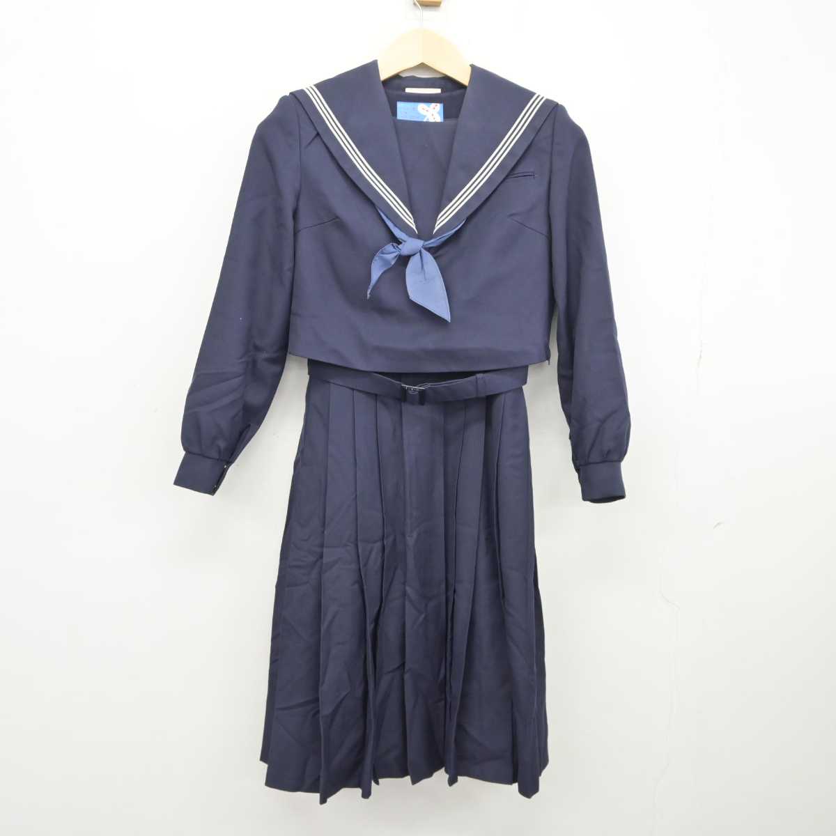 【中古】福岡県 次郎丸中学校 女子制服 3点 (セーラー服・ジャンパースカート) sf044371