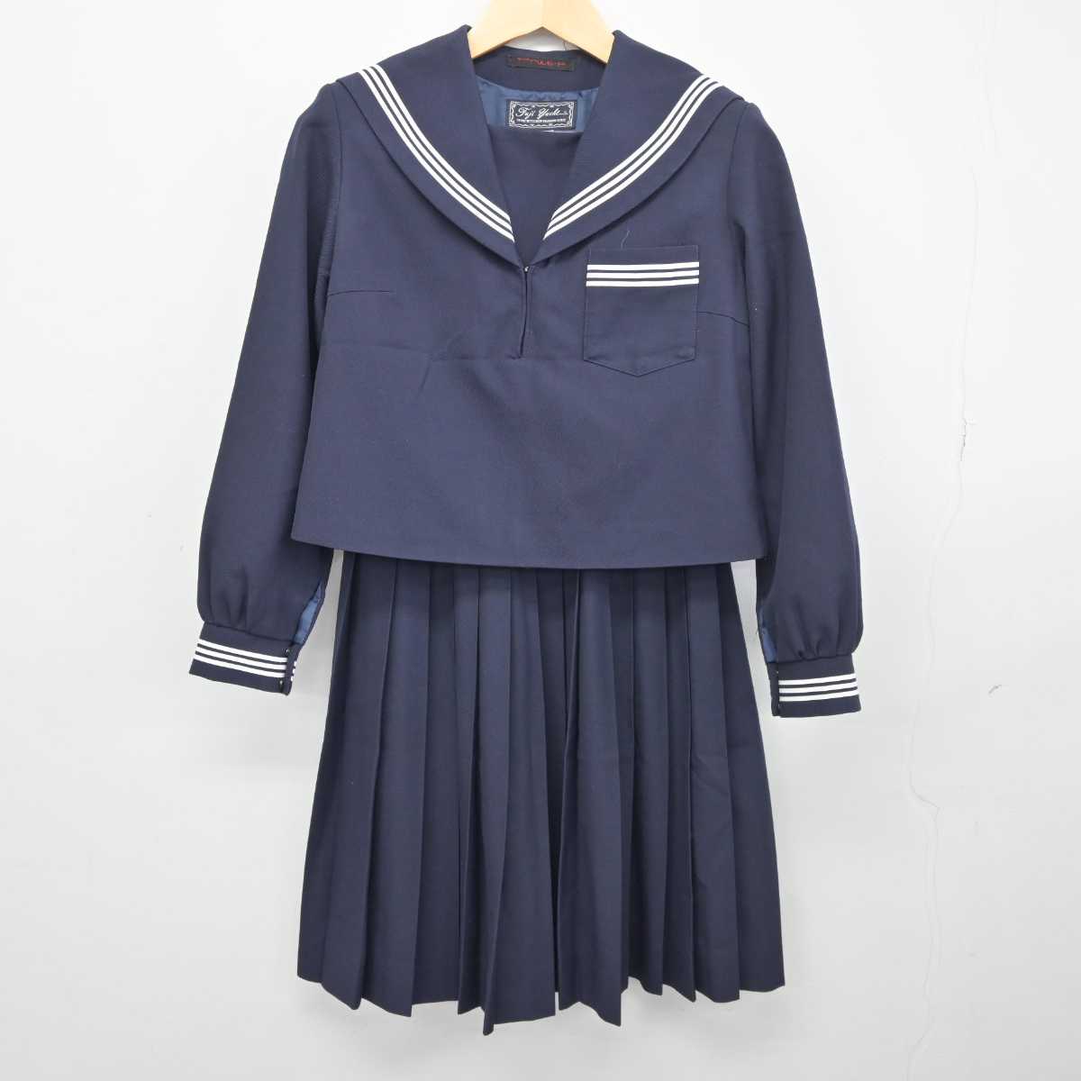 【中古】鳥取県 鳥取市立北中学校 女子制服 2点 (セーラー服・スカート) sf044458