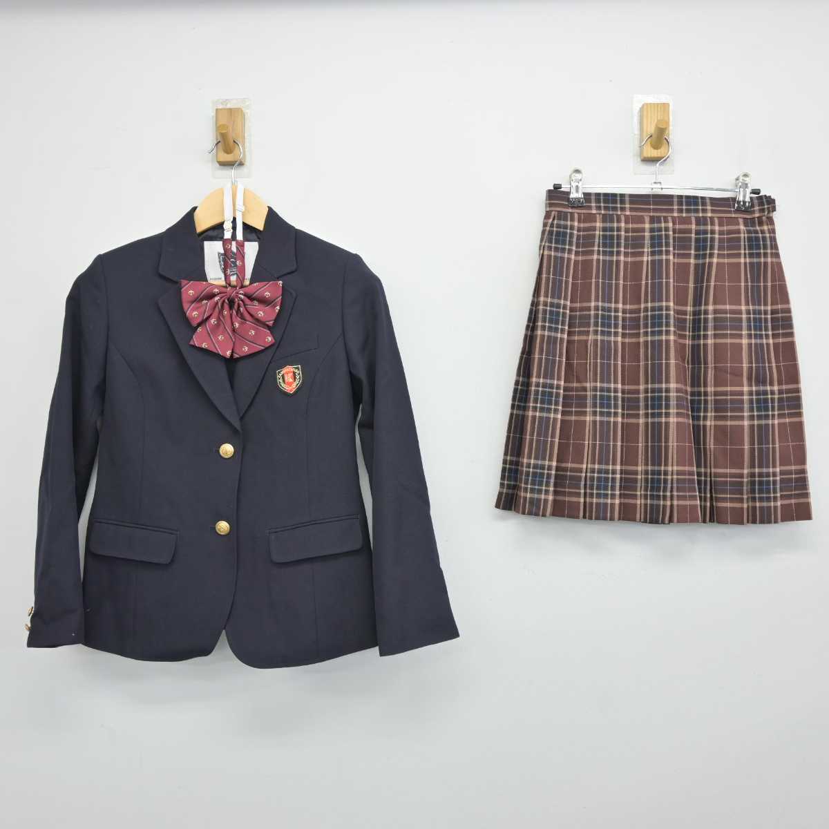 【中古】 鹿島学園高等学校 女子制服 3点 (ブレザー・スカート) sf044473