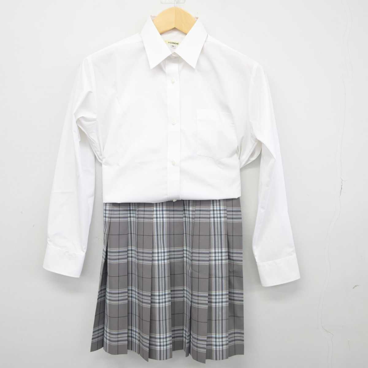 【中古】 鹿島学園高等学校 女子制服 2点 (シャツ・スカート) sf044474