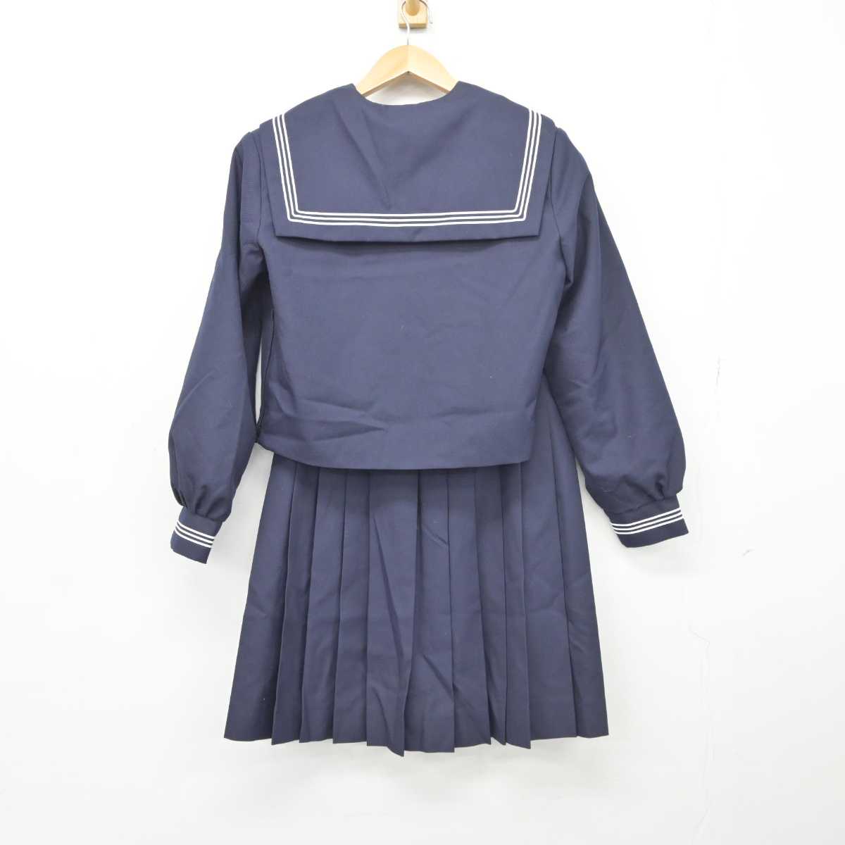 【中古】大阪府 吹田市立青山台中学校 女子制服 4点 (セーラー服・スカート) sf044538