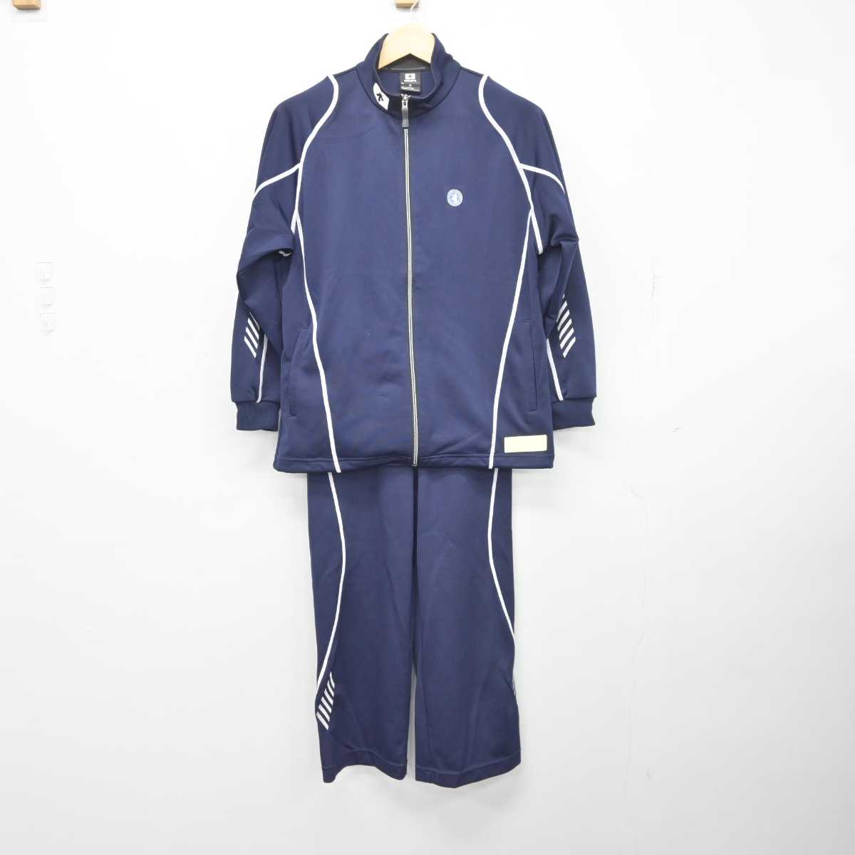 【中古】 クラーク記念国際高等学校 女子制服 2点 (ジャージ 上・ジャージ 下) sf044543