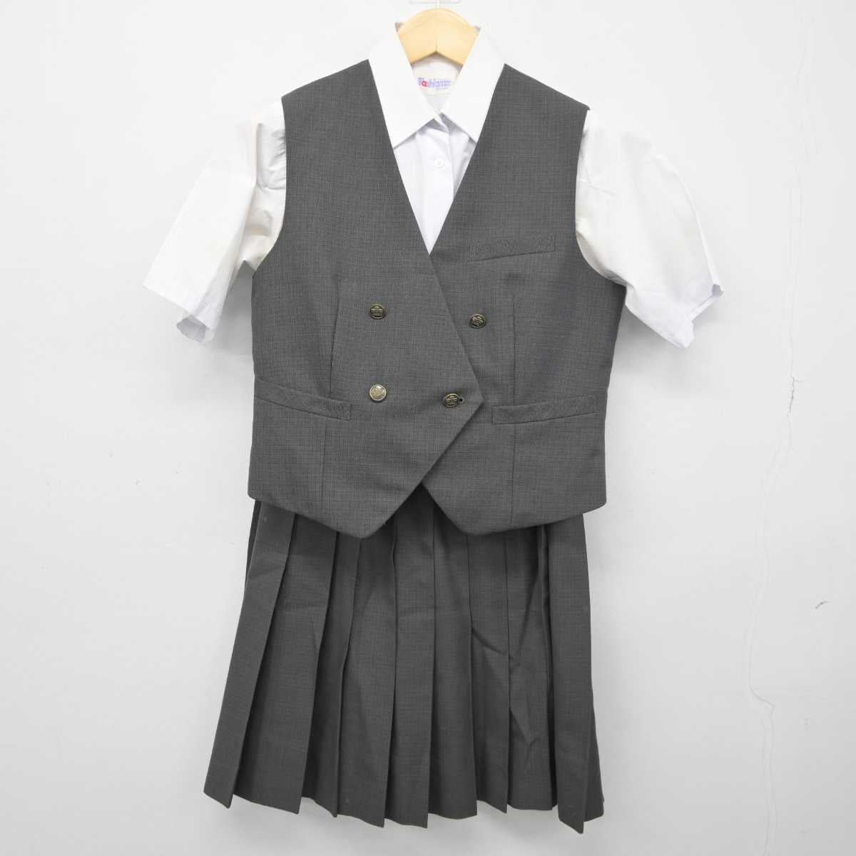 【中古】神奈川県 野川中学校 女子制服 3点 (シャツ・ベスト・スカート) sf044577