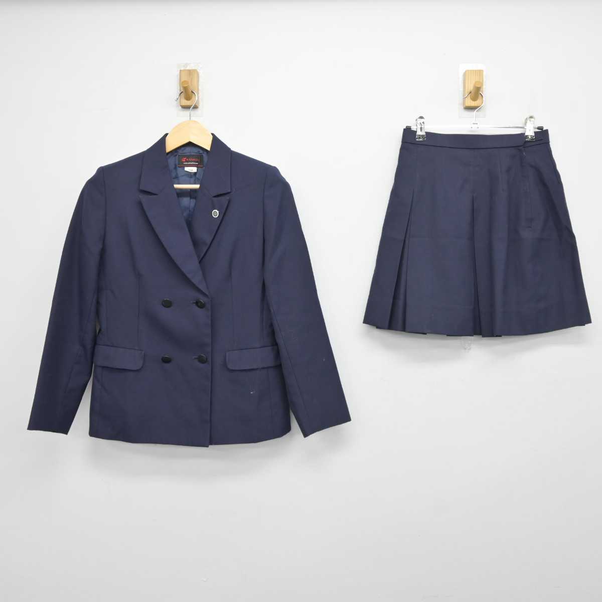 【中古】神奈川県 市ケ尾高等学校 女子制服 4点 (ブレザー・スカート・スカート) sf044580