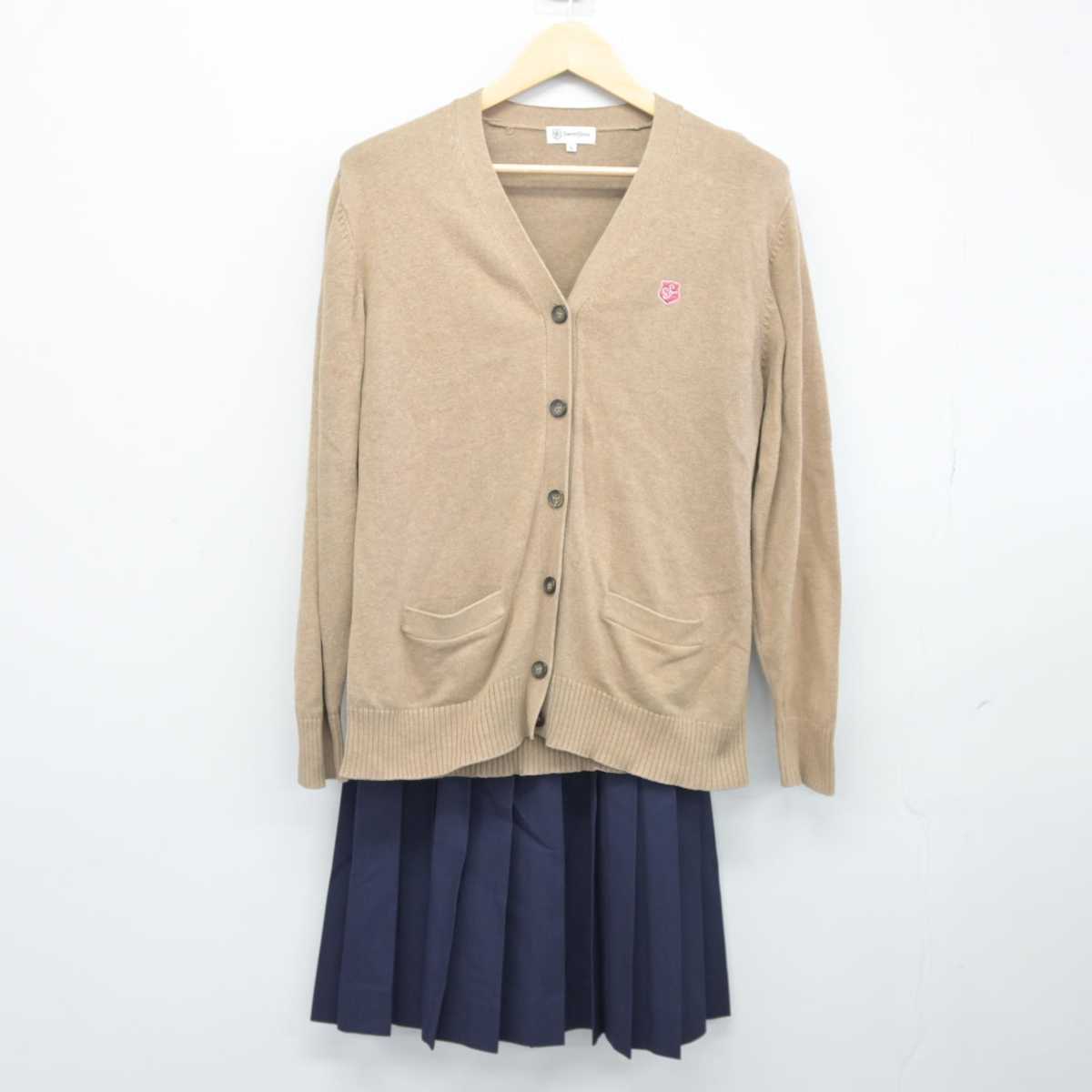 【中古】長野県 上田市立第三中学校 女子制服 2点 (ニット・スカート) sf044591