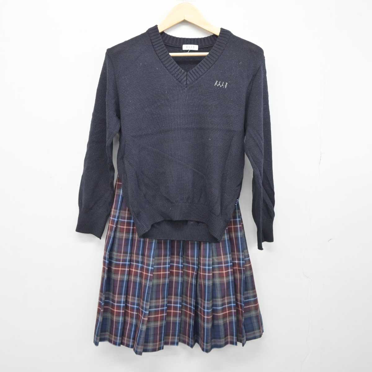 【中古】東京都 共立女子第二中学校 女子制服 3点 (ニット・スカート) sf044610