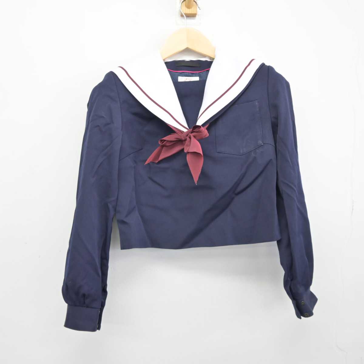 【中古】愛知県 梅坪台中学校 女子制服 2点 (セーラー服・スカート) sf044616