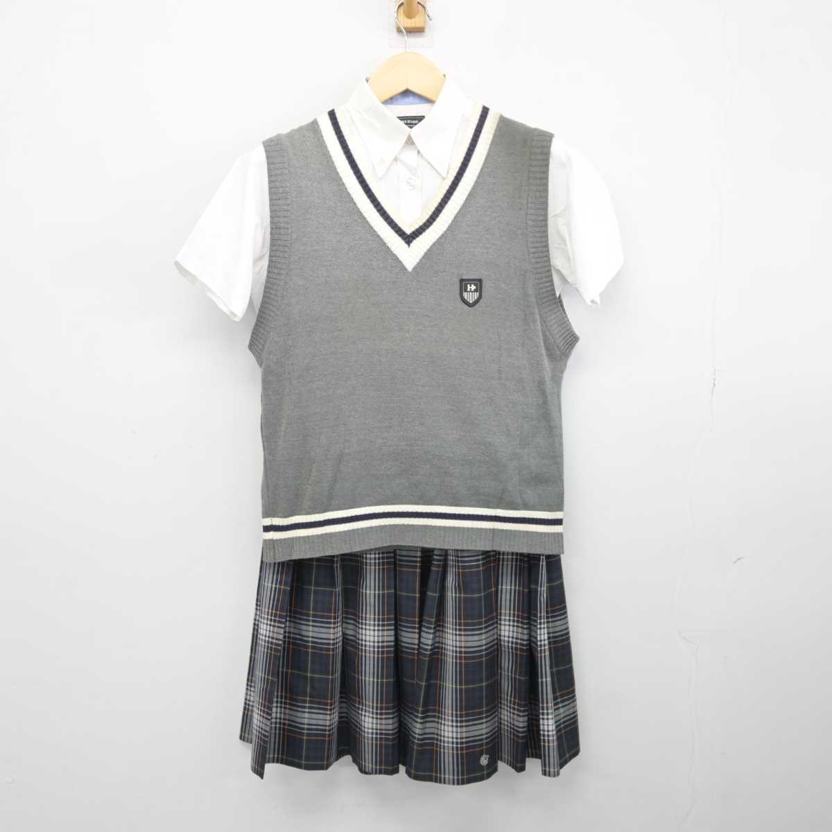 【中古】大阪府 関西大学北陽高等学校 女子制服 4点 (ニットベスト・シャツ・スカート) sf044641