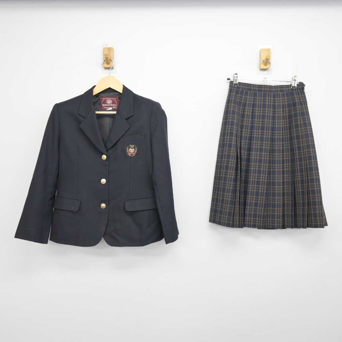 【中古】千葉県 芝浦工業大学柏中学校 女子制服 2点 (ブレザー・スカート) sf044679