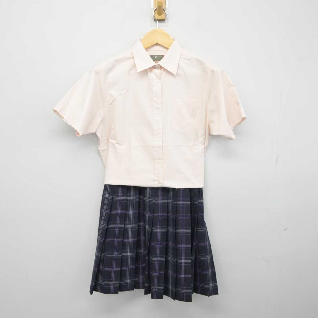 【中古】 飛鳥未来高等学校 女子制服 2点 (シャツ・スカート) sf044750 | 中古制服通販パレイド