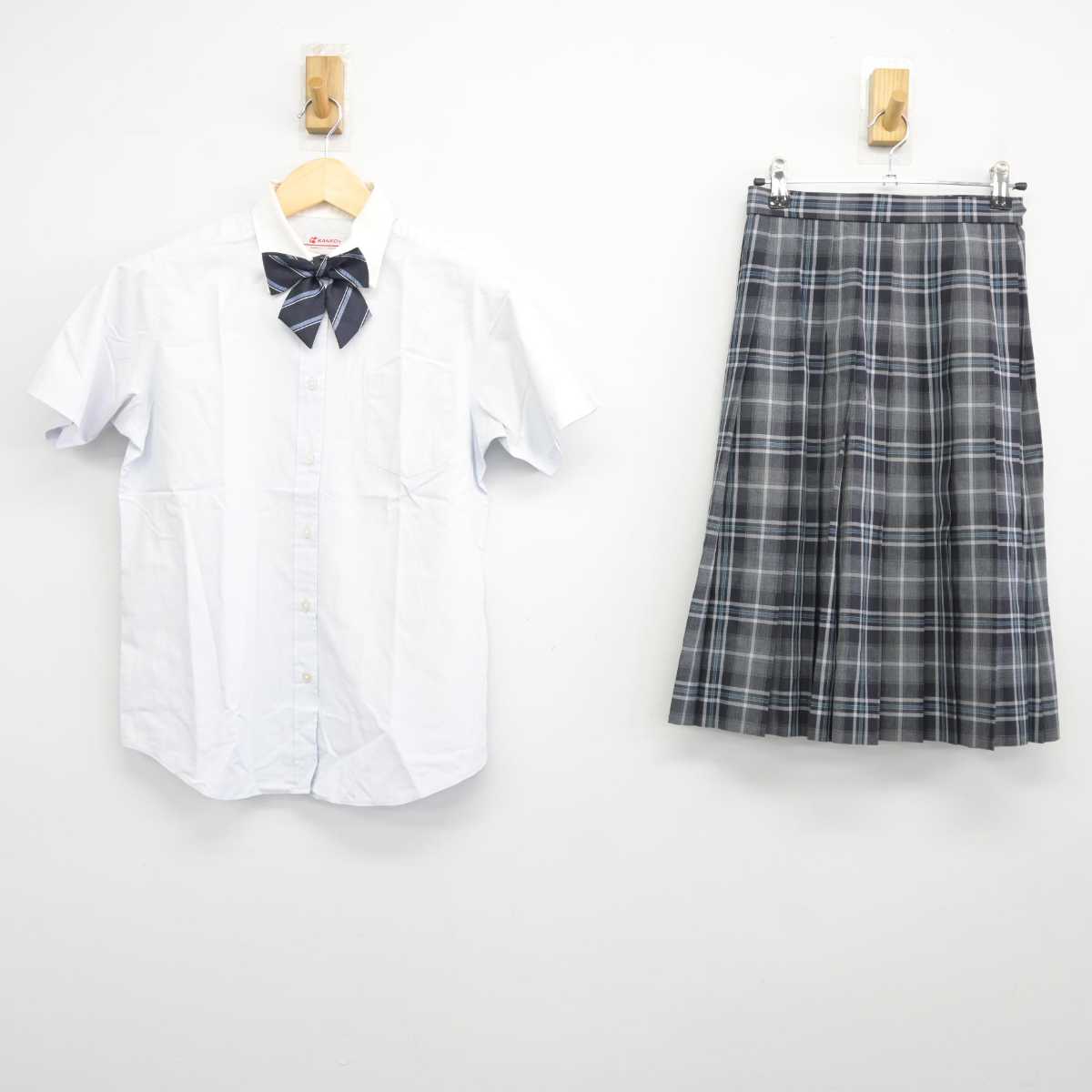 【中古】東京都 国本女子中学校・高等学校 女子制服 3点 (シャツ・スカート) sf044827